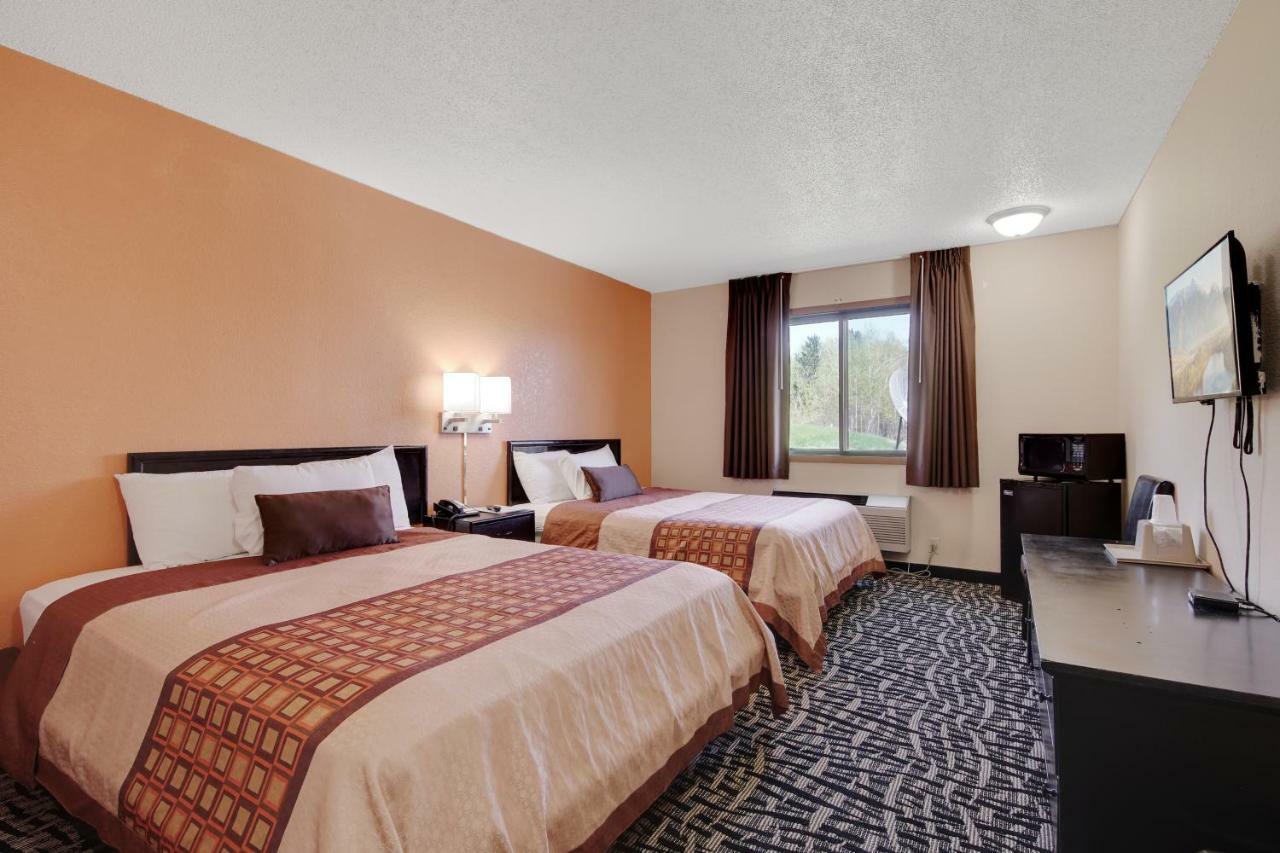 Americas Quality Inn & Suites - Finlayson Zewnętrze zdjęcie